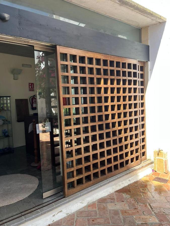 Clarisas Suites Carmona  Buitenkant foto