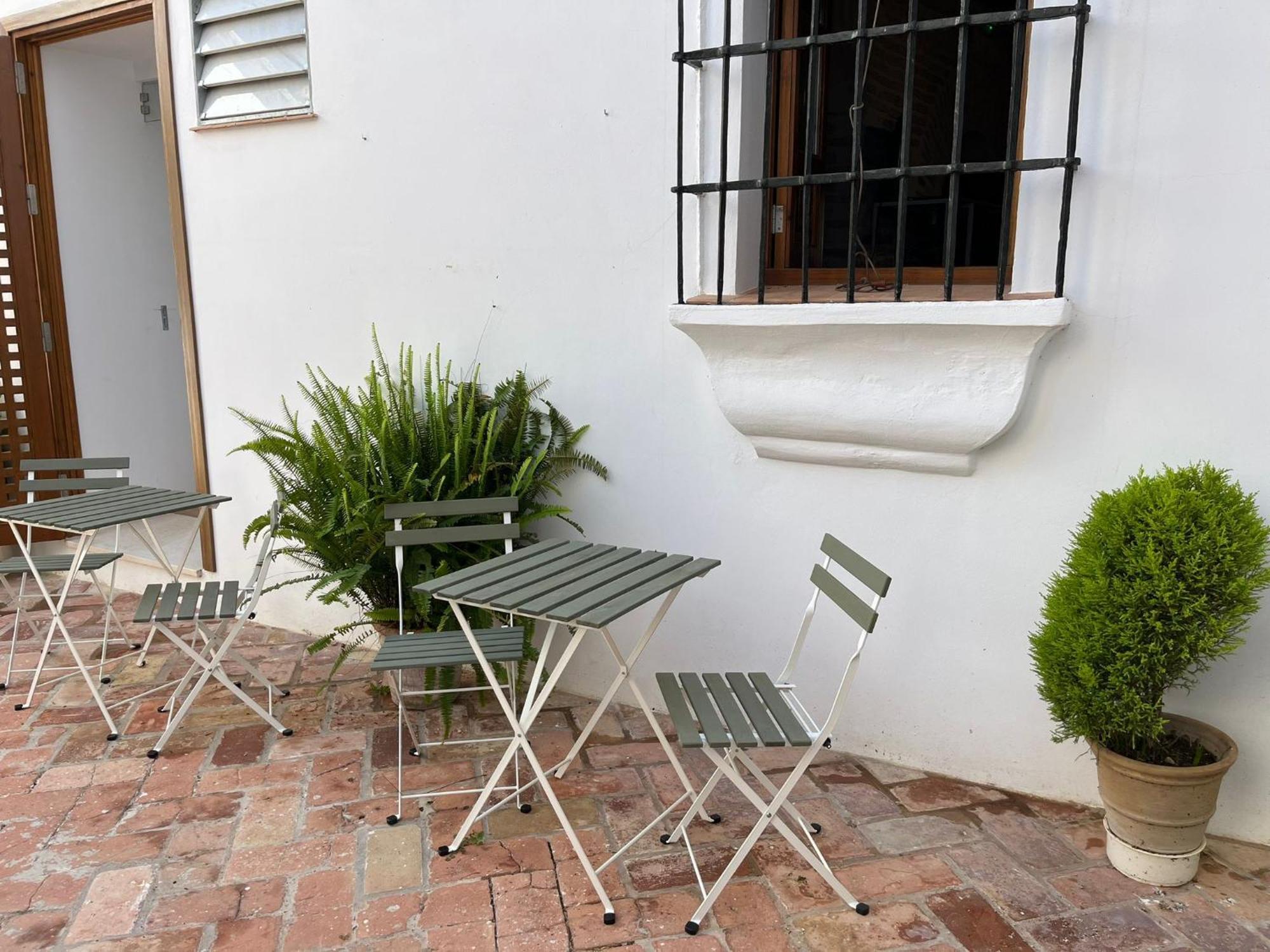 Clarisas Suites Carmona  Buitenkant foto